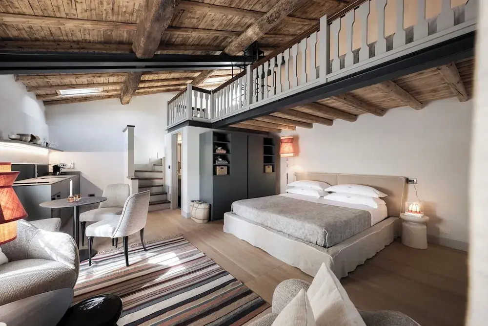 Boutique Guesthouse GIUS La Damaglück