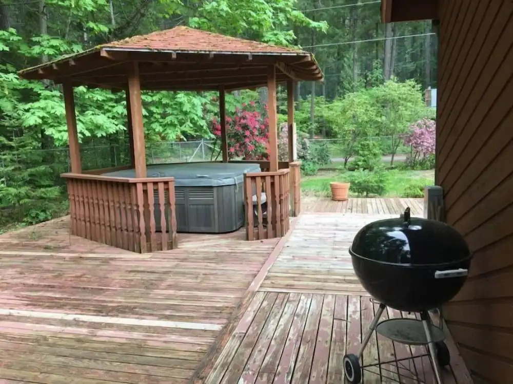 Hopes Cabin