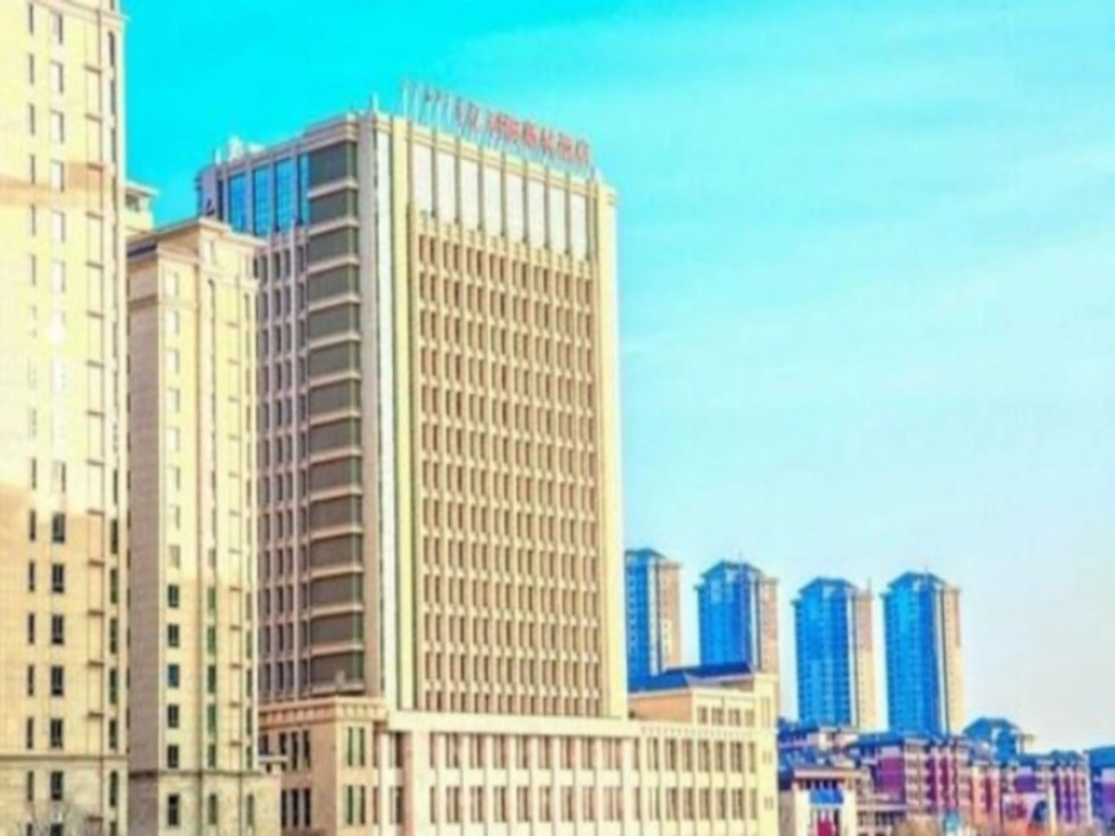 Yi Li Ao Si Te Hotel