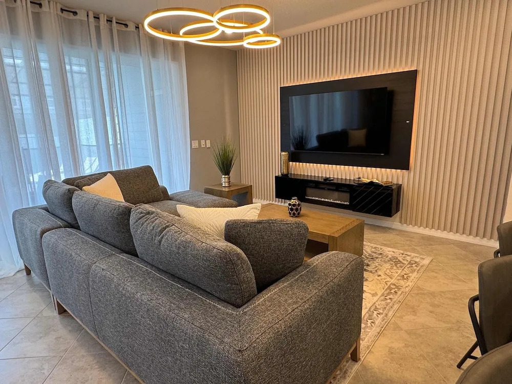Magical 5BR w Pool Minutes From Disney 16161