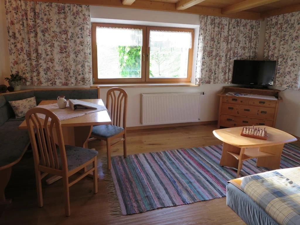 Ferienhaus & -wohnung Flatscher