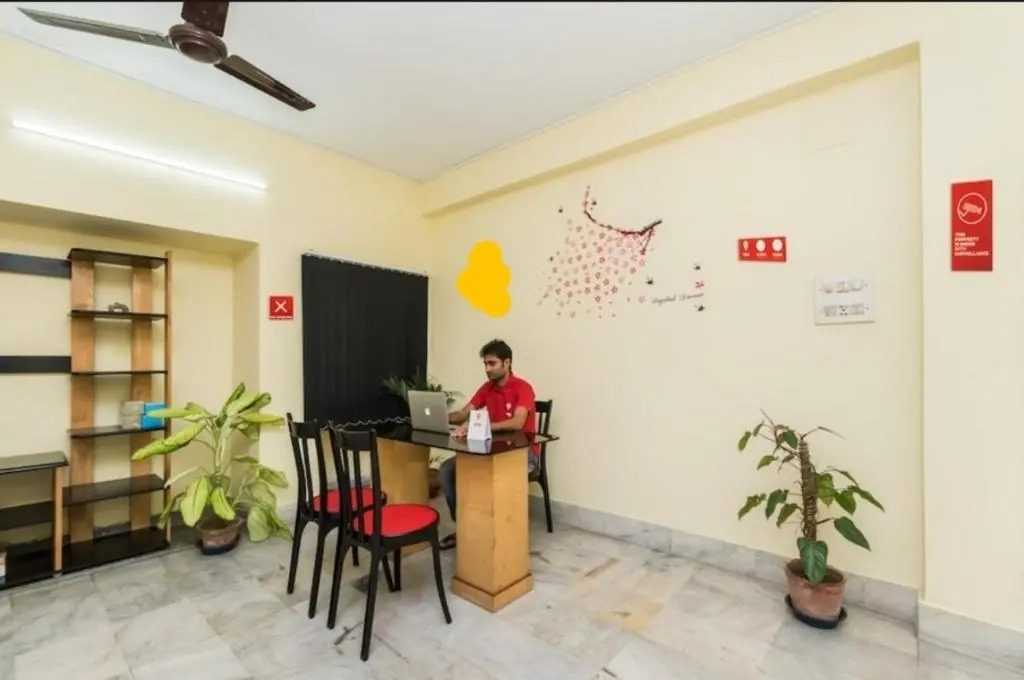 7 Div Guest House