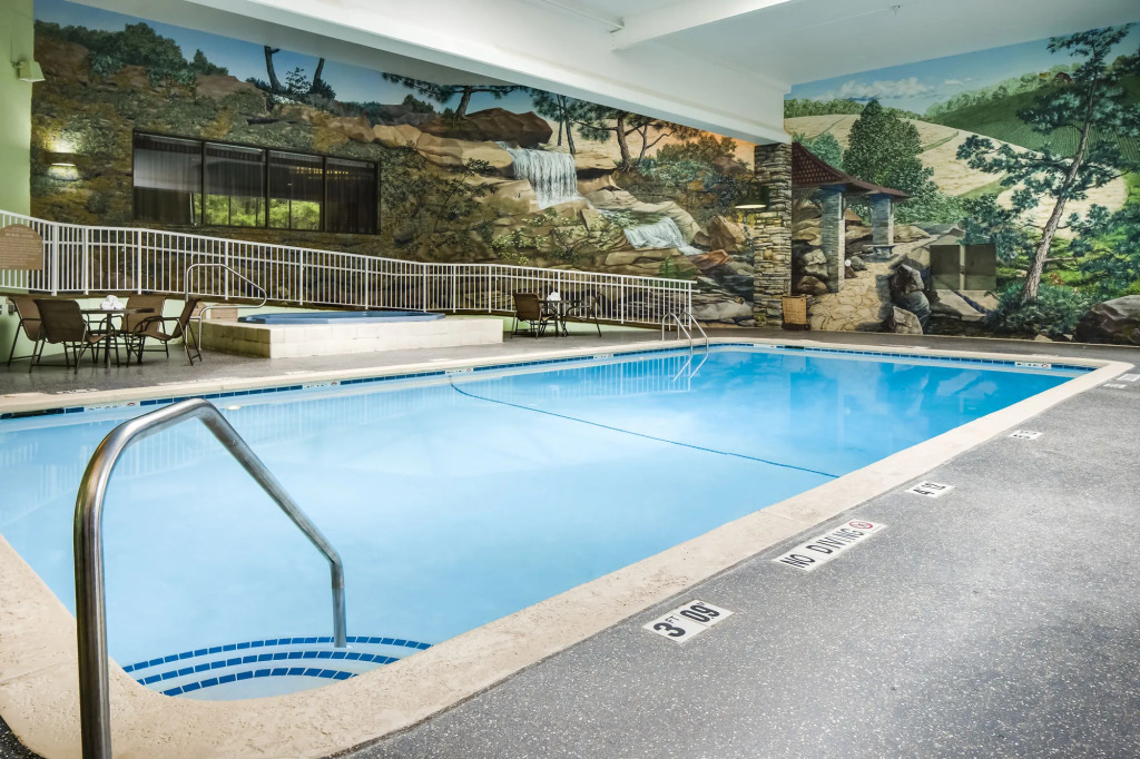 Holiday Inn Hotel & Suites Des Moines-Northwest by IHG