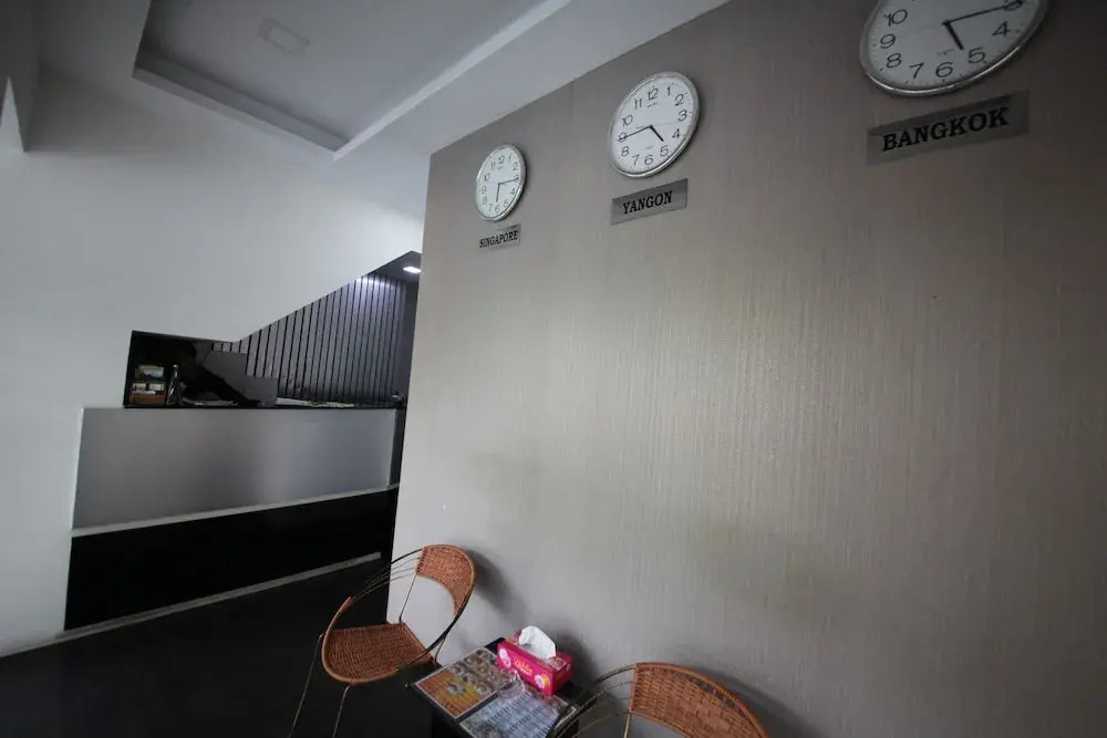 Mini Platinum Hotel