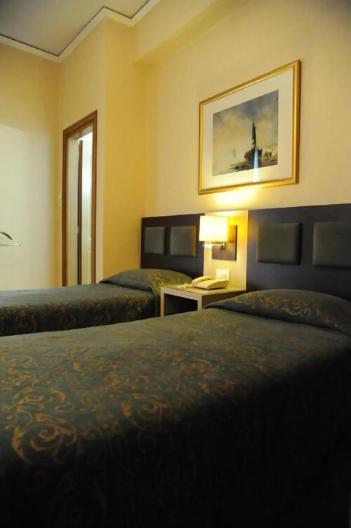 Rex Hotel