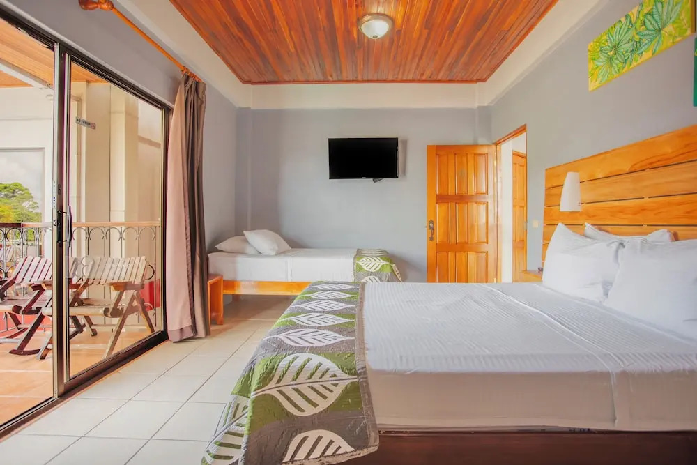 La Fortuna Downtown Boutique Hotel