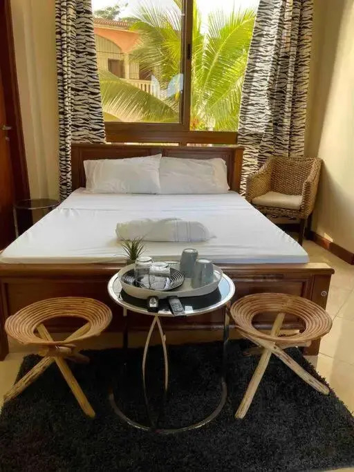 SeaOne Nyali Mombasa Private Studio w/ pool