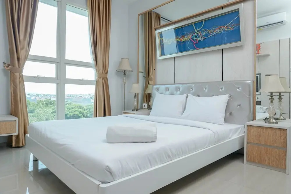 Minimalist And Comfy 1Br Citralake Suites Apartment