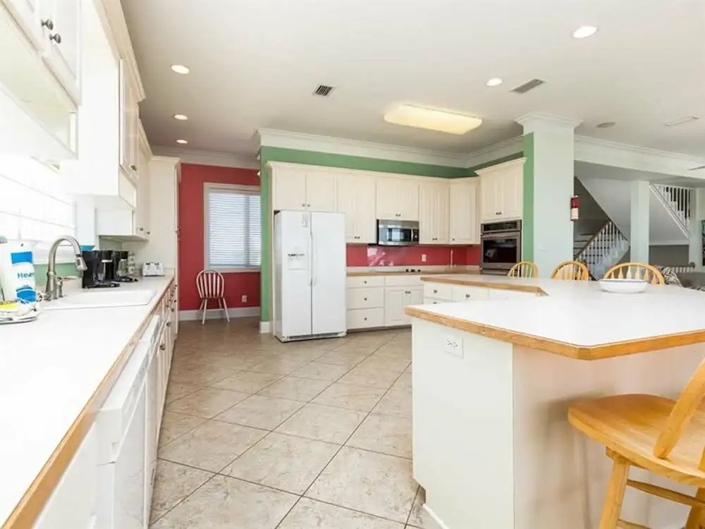 Dancing Dolphin by Meyer Vacation Rentals