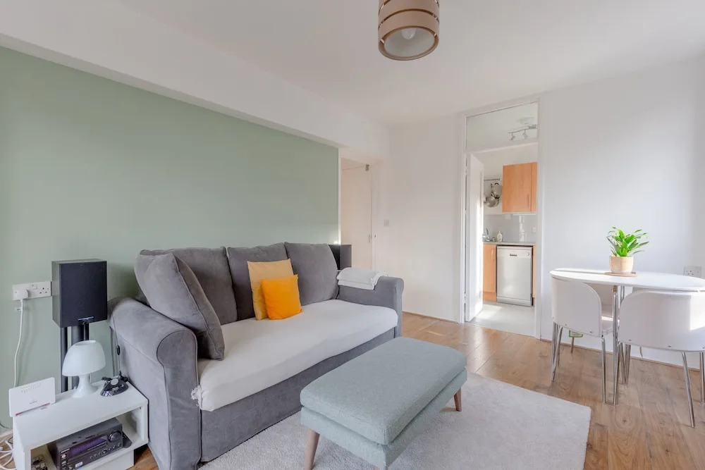 Cosy 1 Bedroom Flat Near Old Street