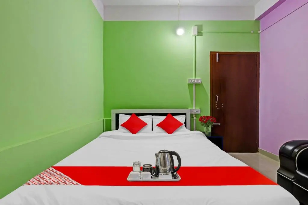Flagship Hotel Royal Palace