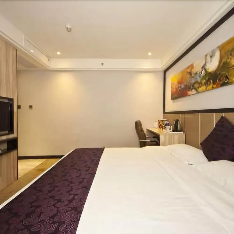 Super 8 Hotel