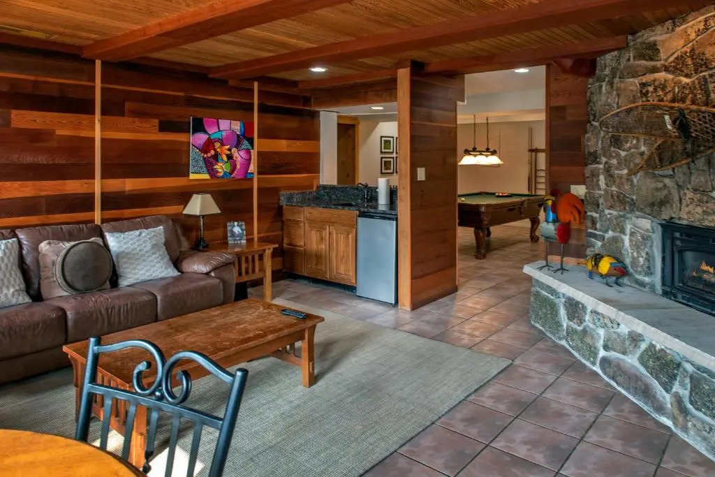 Lonestar Lodge