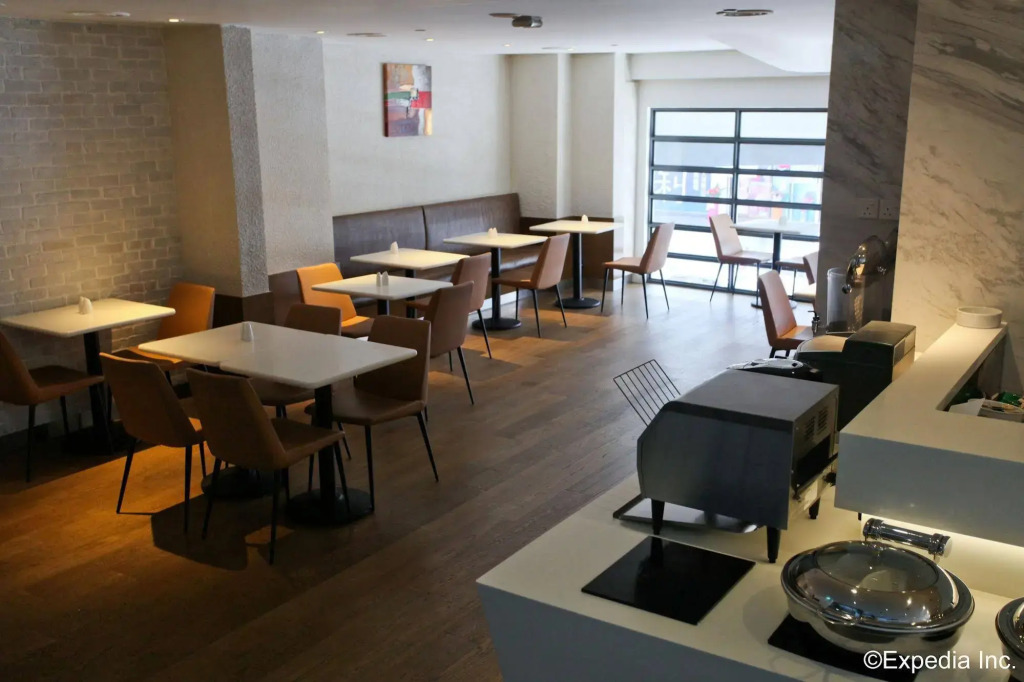Amrise Hotel Kitchener