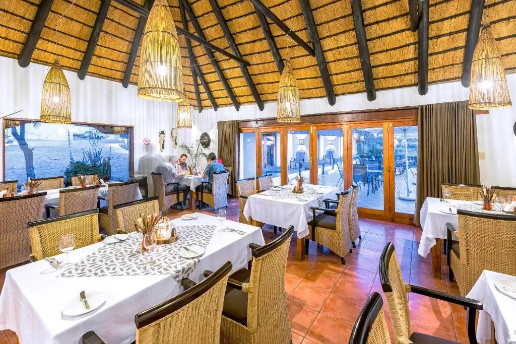 Trans Kalahari Inn