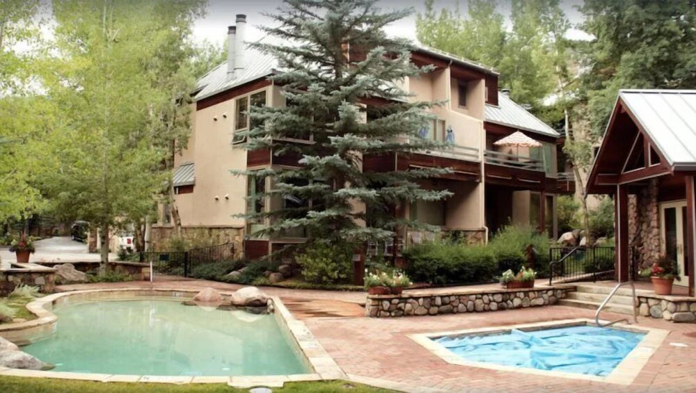 Modern 3 Bedroom Luxury Rental in Cascade Village With Shuttle to Vail Village and Lionshead