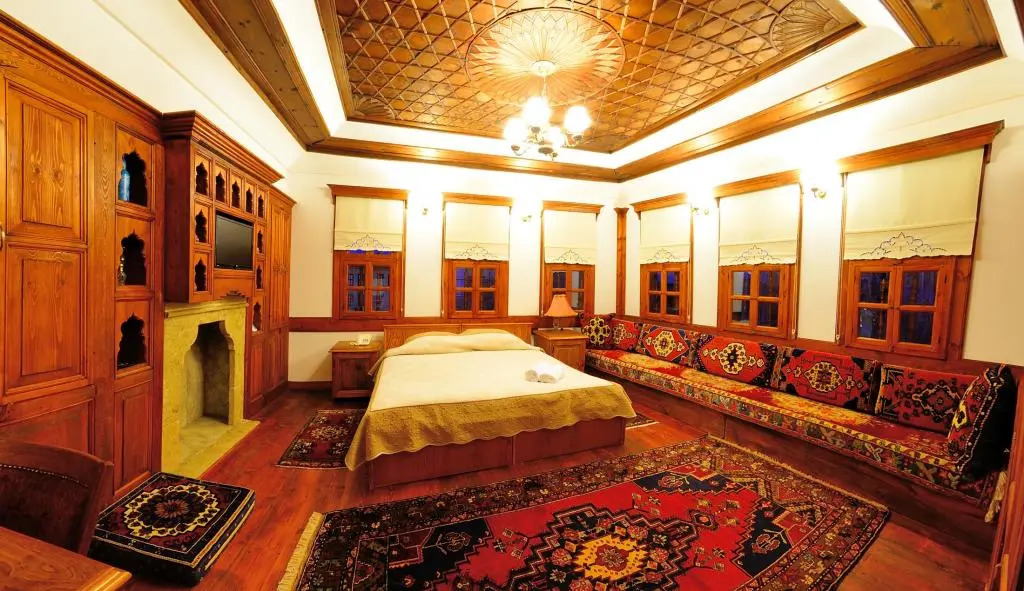 Zalifre Konakları
