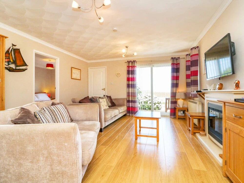 Phoenix Cottage