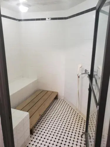 Private 2/2 Beachfront Jr Ste Condo