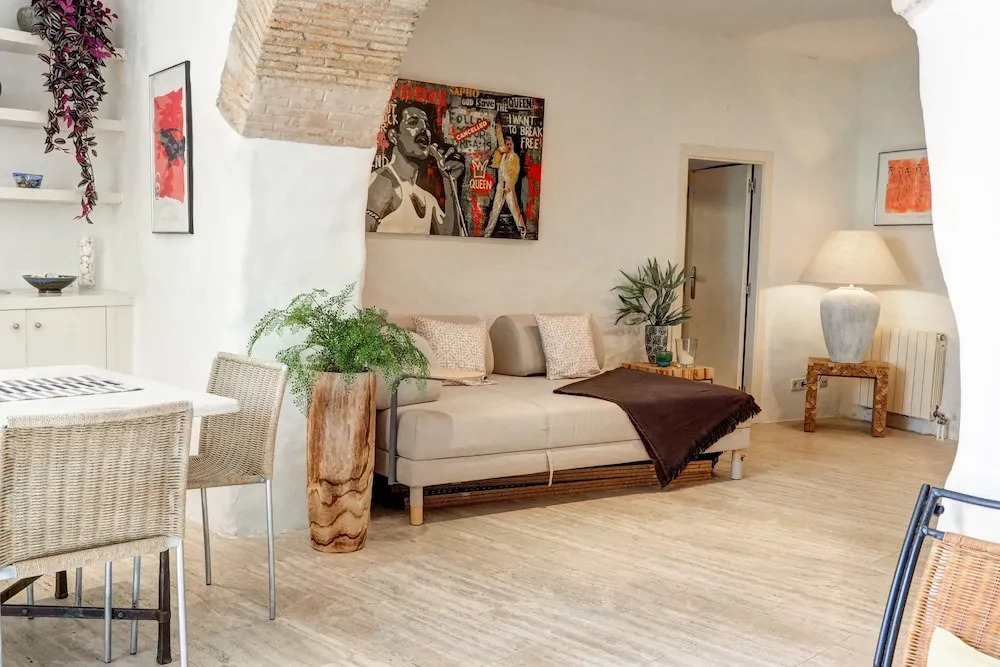 Casa Cava