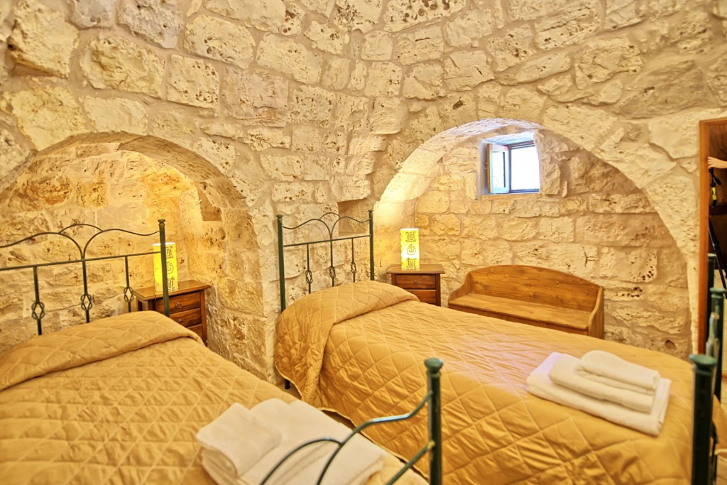 Trullo Santo Stefano by PosarelliVillas