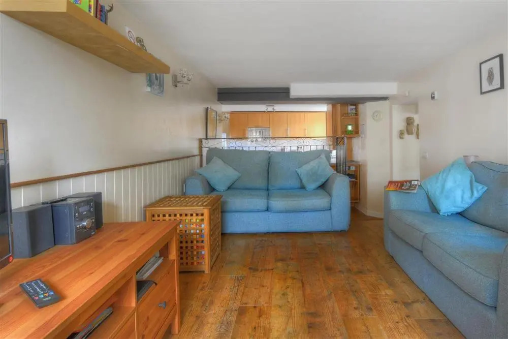 1 New Inn Corner