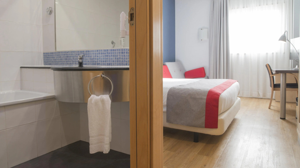 Holiday Inn Express Barcelona City 22@ by IHG