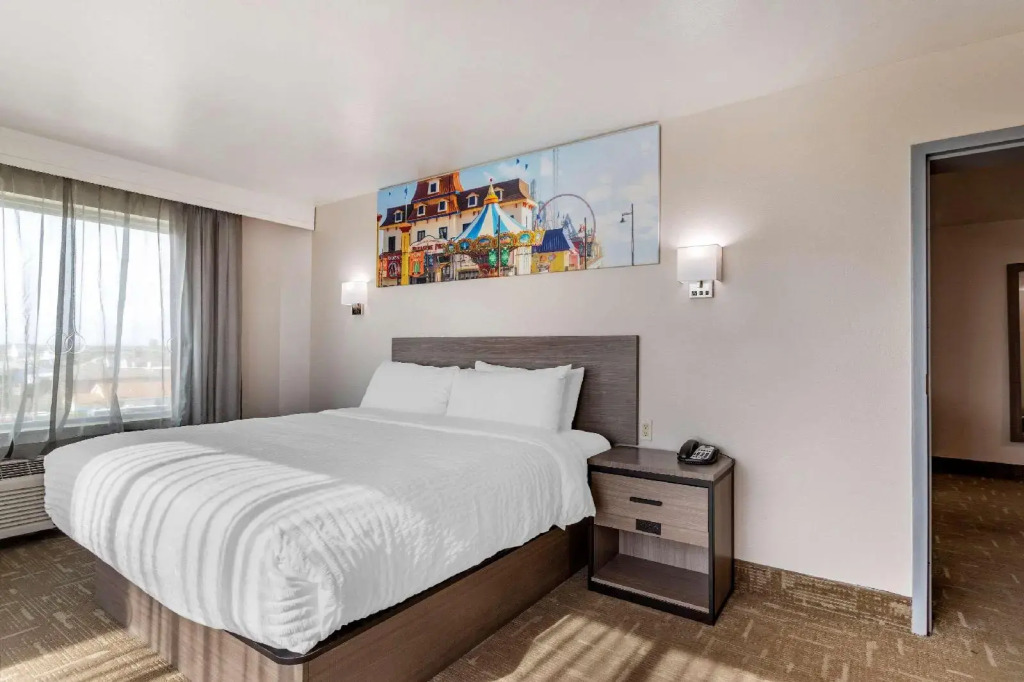 Four Points by Sheraton Galveston