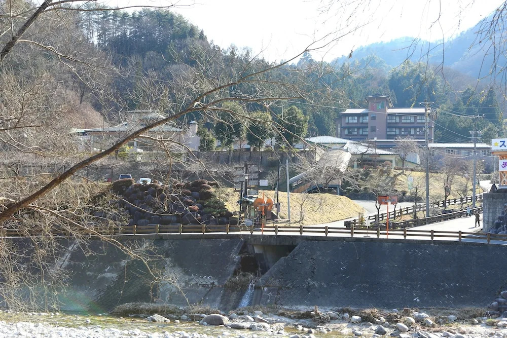 Refresh In Hirugami No Mori
