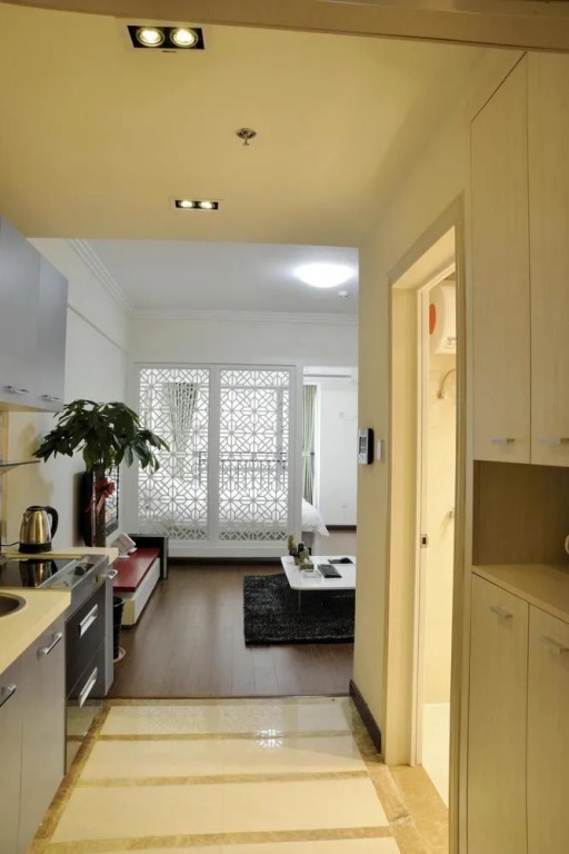 Xizi Apartment Hotel (Gaoqiao North Subway Station Branch)