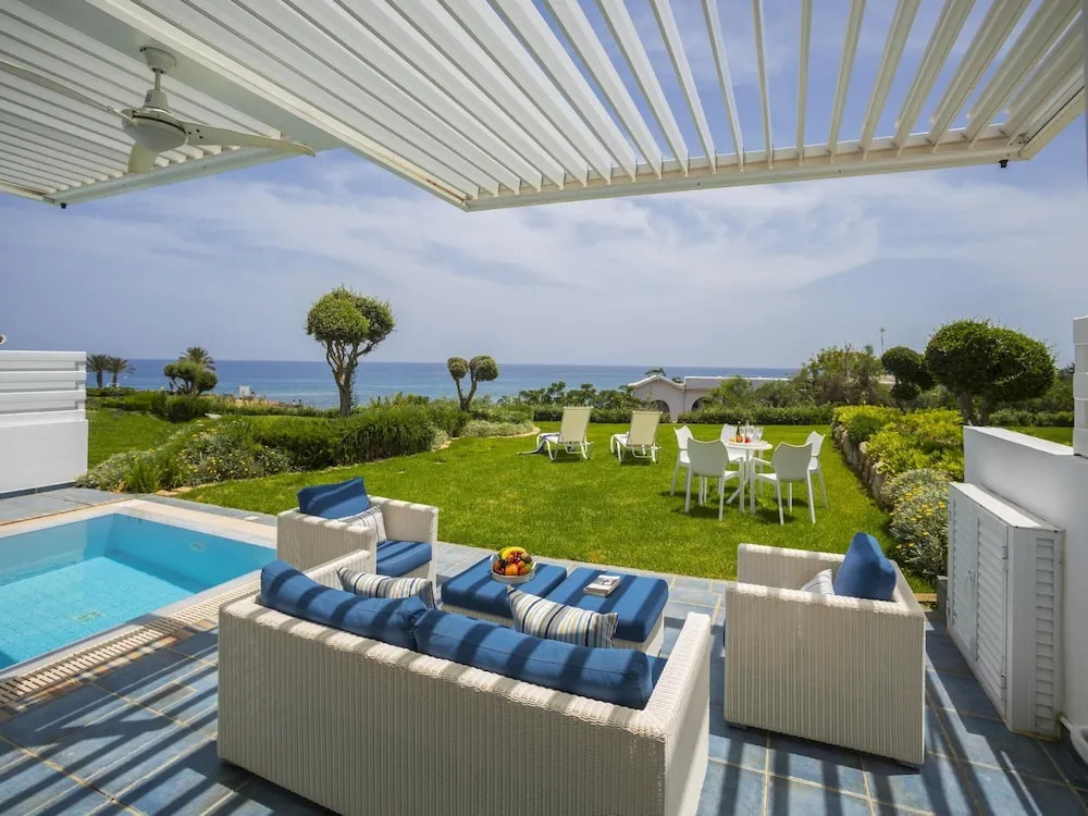 Protaras Seafront Villa Sirina Pearl