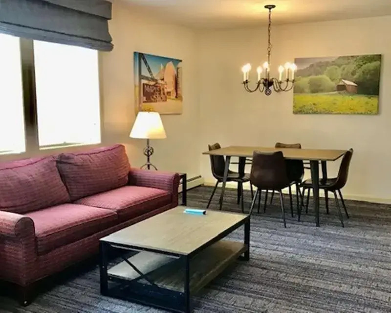 Best Western Plus Inn & Suites