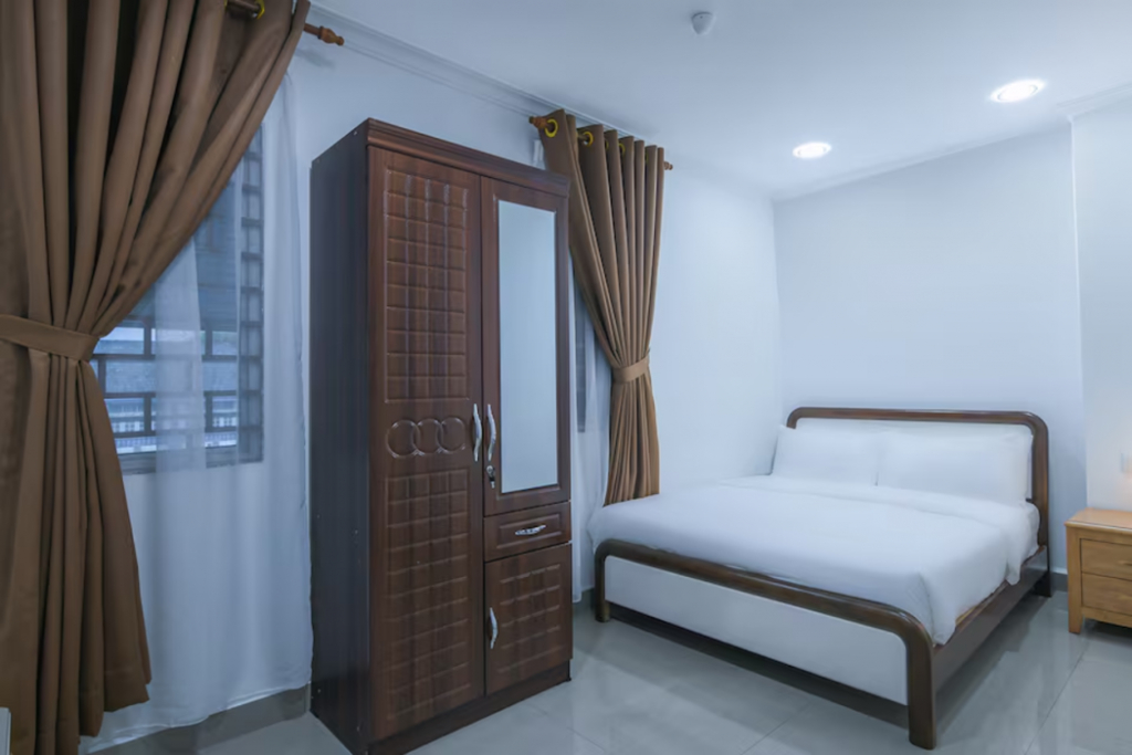 Capital O 90543 Sp Star Hotel