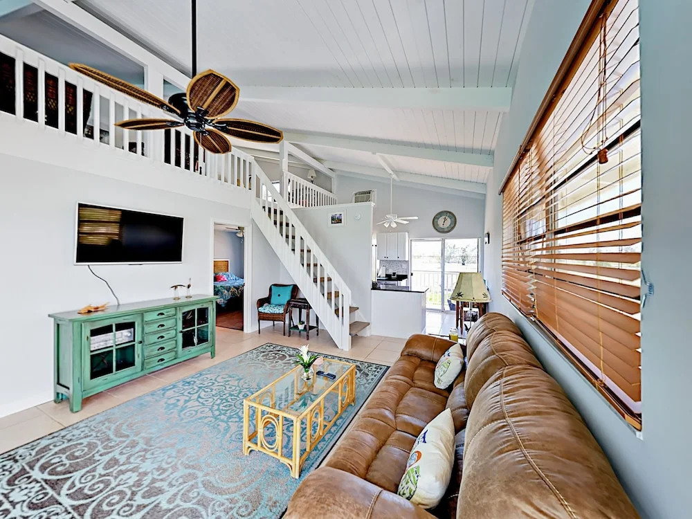 99 Sombrero Blvd Duplex Unit B 2 Bedrooms 2 Bathrooms Duplex