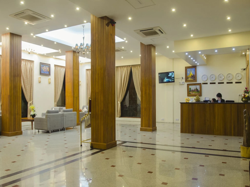 Reno Hotel