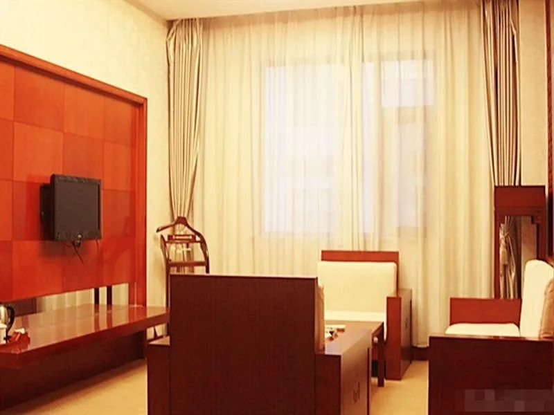 Guiyuan Dajue Hotel