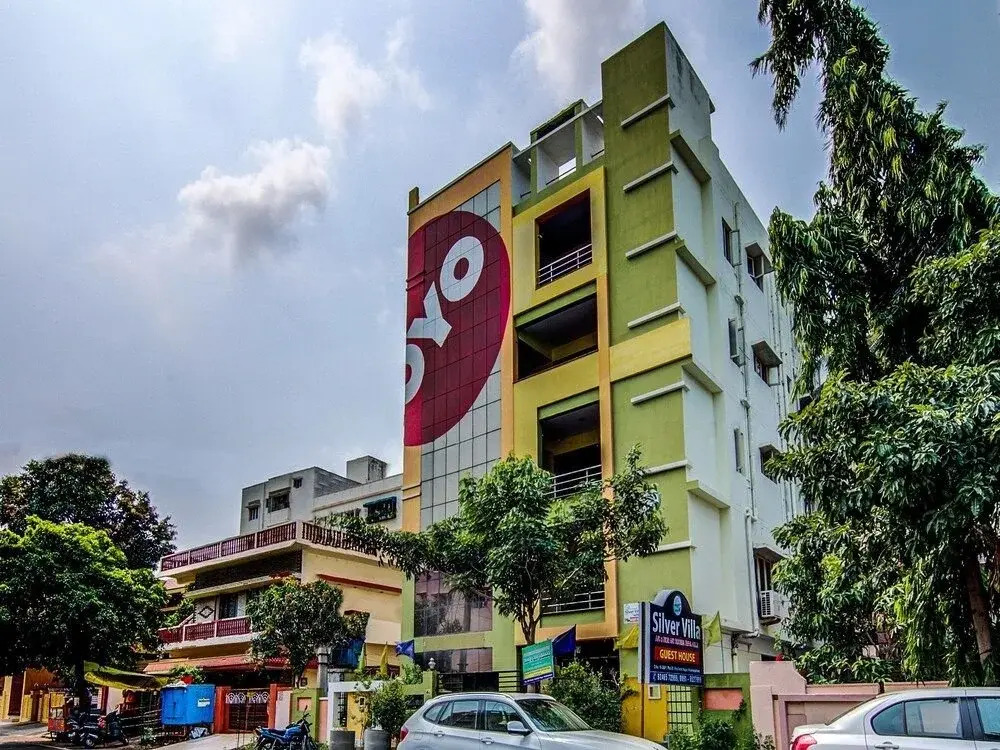 Silver Villa by OYO Rooms