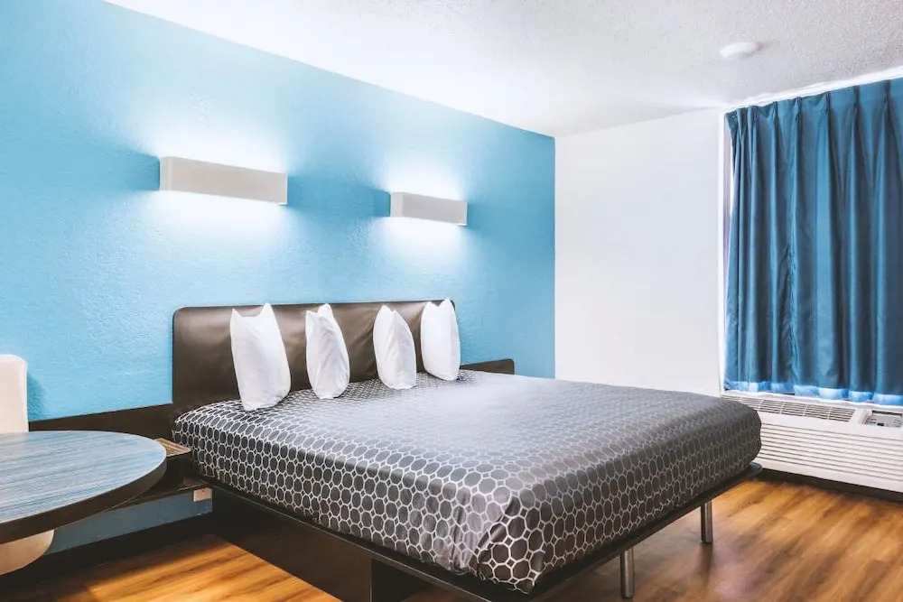 Blue Way Inn Fairmont