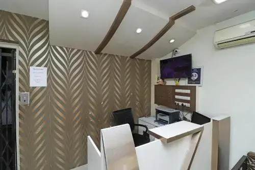 Bombay Hotel by OYO Rooms