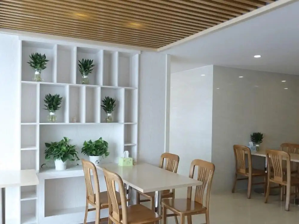 Tianjin Yuetan Hotel