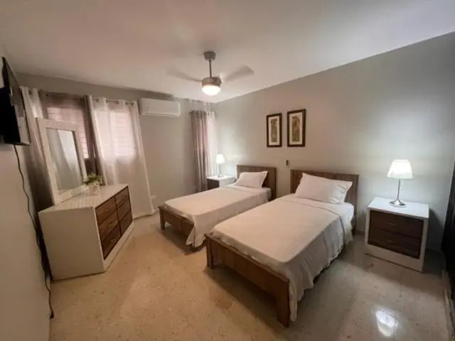 madrigal 1-3br with parking