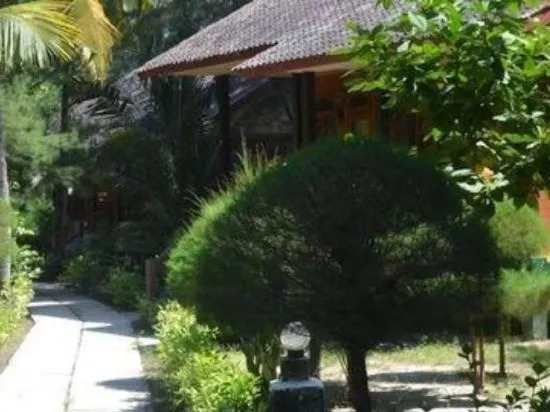 Kontiki Meno Hotel
