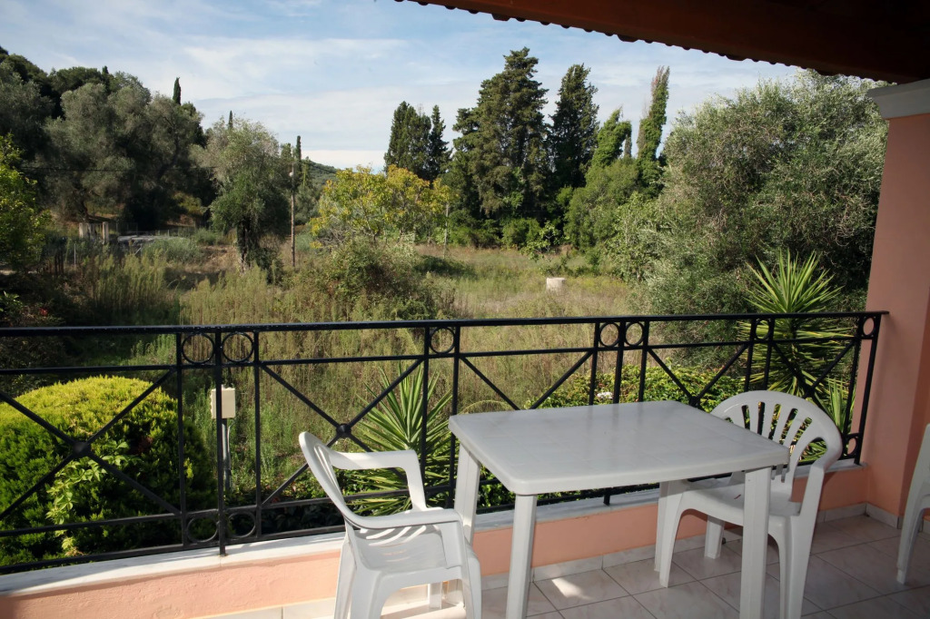 Oula Maisonettes Suites