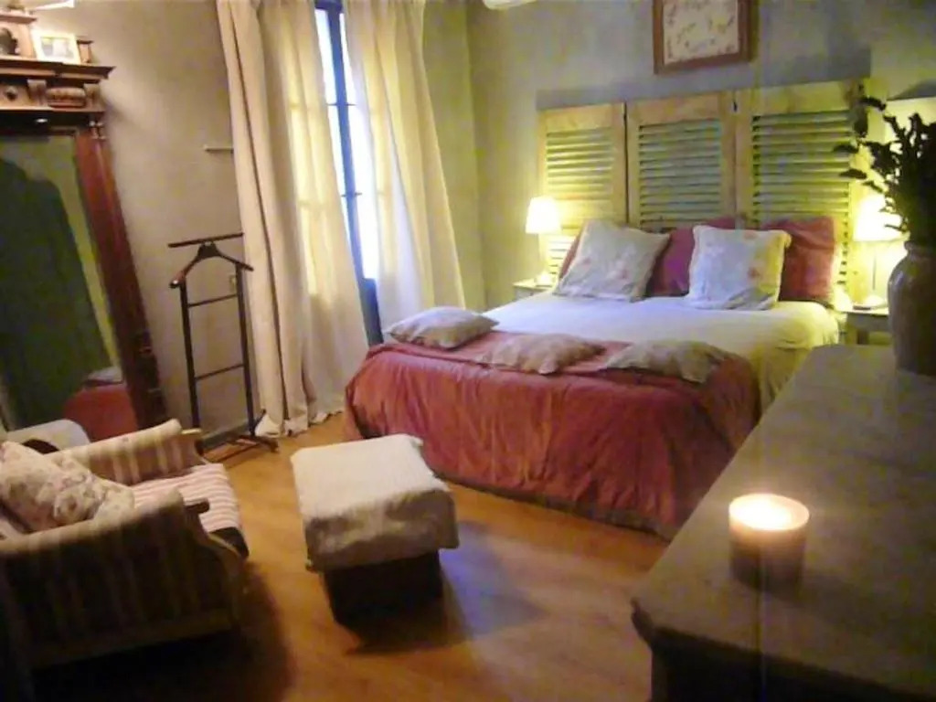 Villa de 5 chambres avec piscine privee jardin clos et wifi a Arles