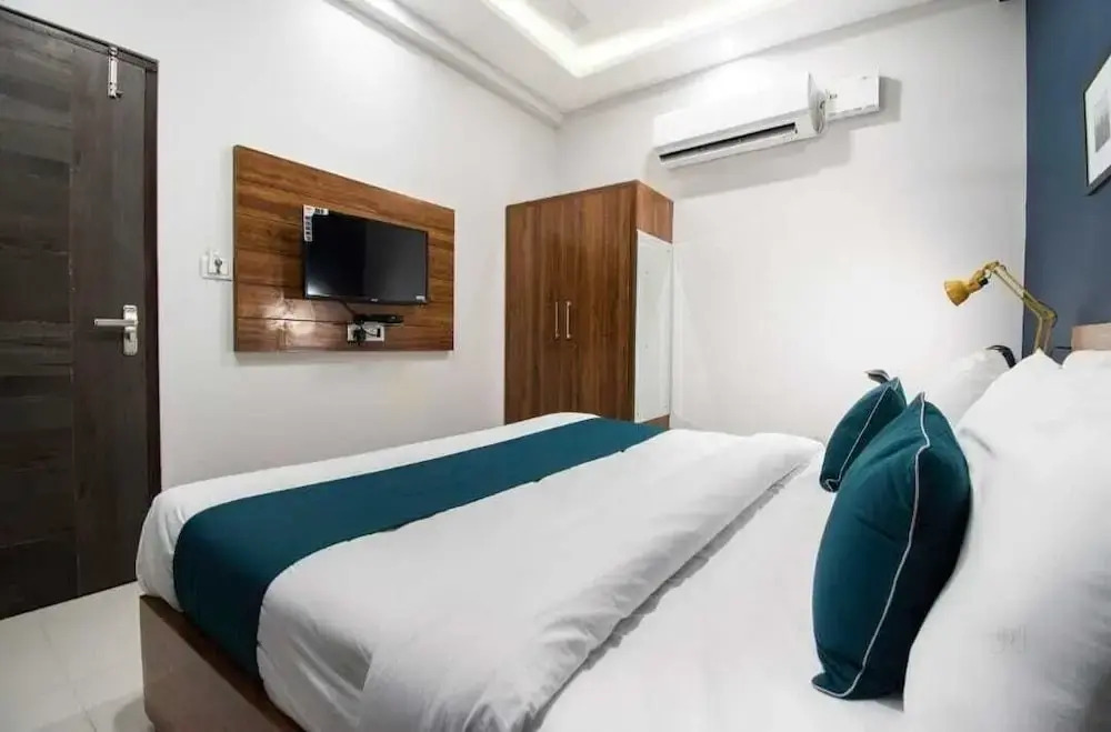 Kashvi Rooms