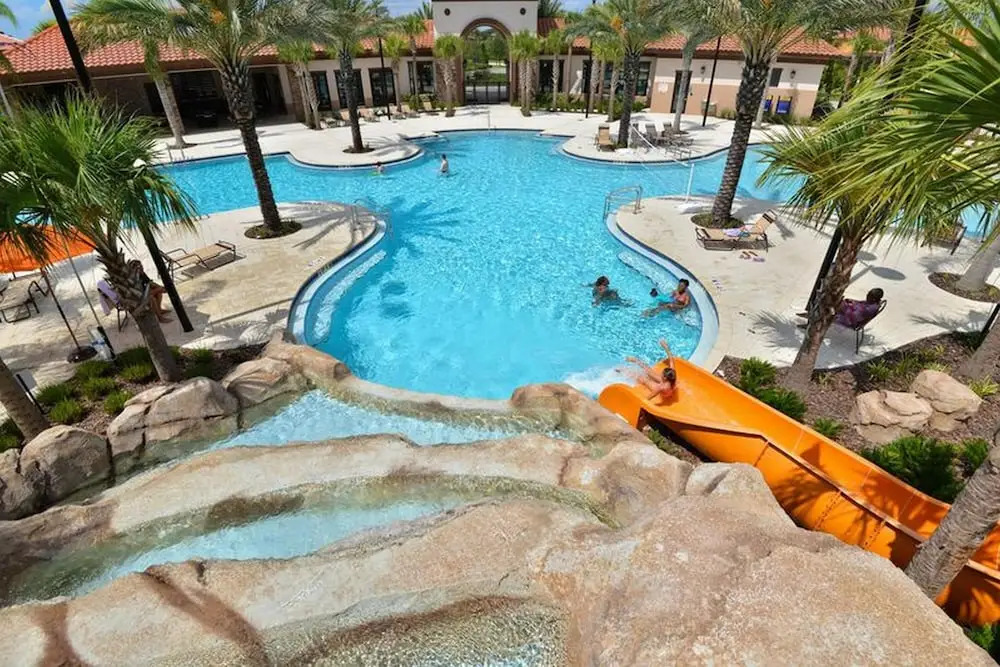 Beautiful Themed Vacation Home With Pool St5509