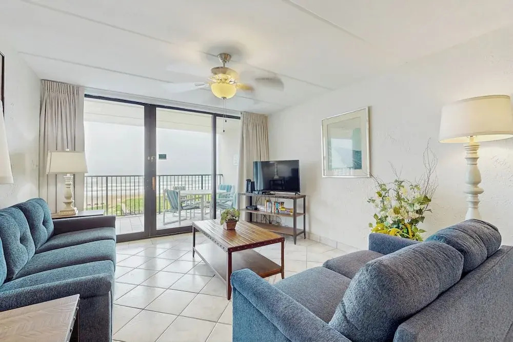 2BR w/ Luxury Resort Perks: Suntide III - Unit 507