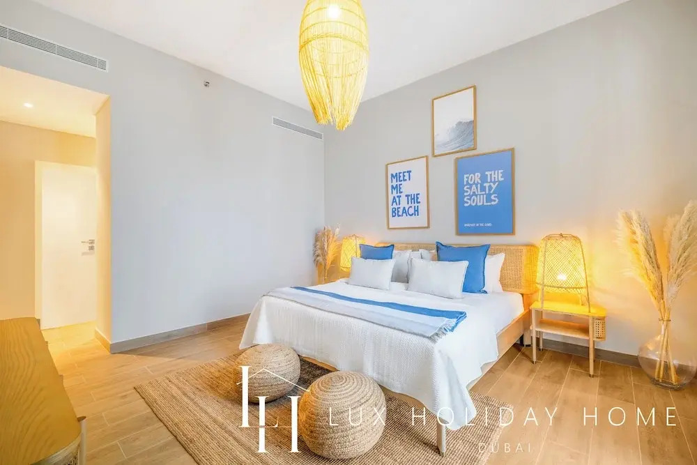 LUX  La Mer Infinity View-Luxury Boho 1