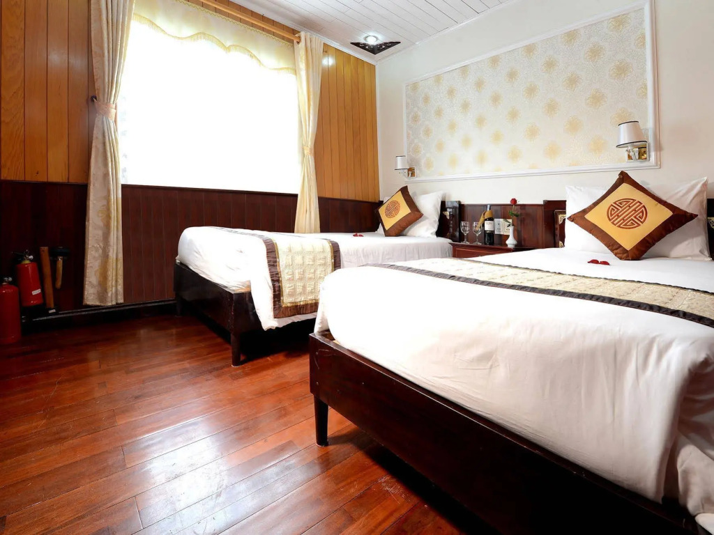 Luxury Imperial Cruise