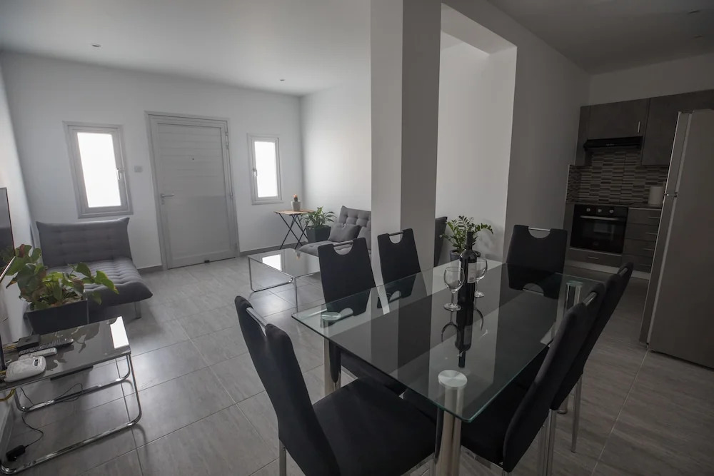 Ayia Napa Center Luxury Suites